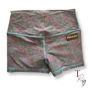 Peachy Athletics NWT Vixen Booty Workout Shorts Mandala Print Size Medium